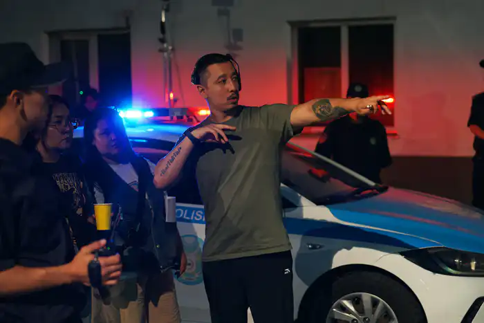 сериал “Под контролем“